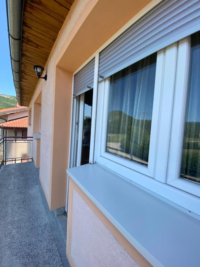 Apartman “Iva” Apartman Drvar Kültér fotó